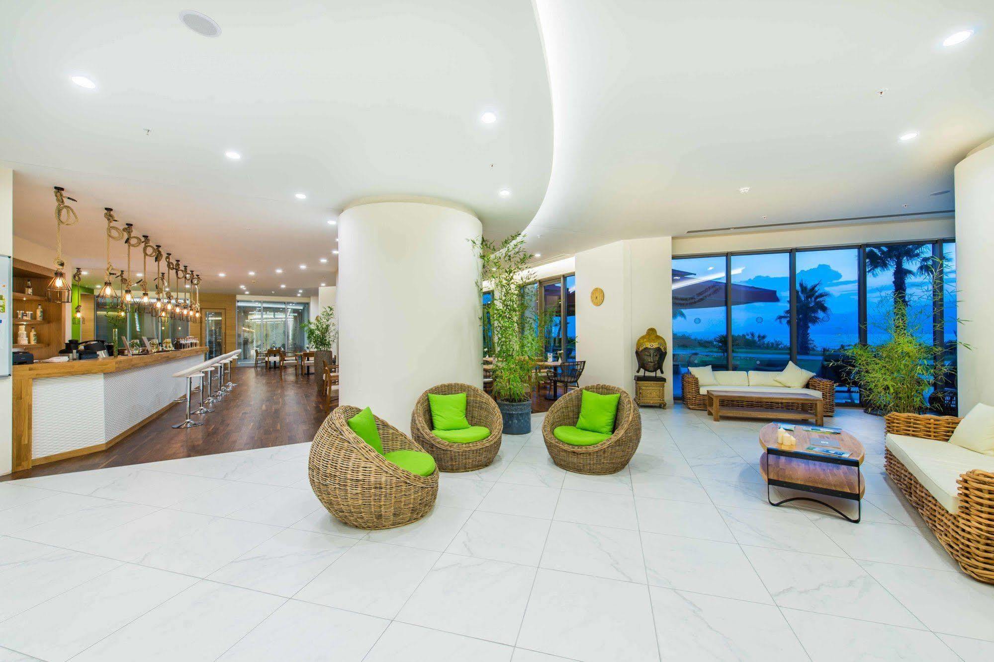 The Lifeco Antalya Well-Being Detox Center And Vegan Hotel Exterior foto